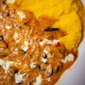 Papricaș de Ciuperci cu Mămăliguță Roni Pizza & Restaurant livezeni tg.mureș târgu mureș restaurant mureș delivery livrare terasă terasz Pizza mureș Pizza mures Restaurant Mureș Restaurant mures Pizza Livezeni Restaurant Livezeni ibănești ibanesti maiad nyomat nyomát Corunca Koronka Marosvásárhely Poienița poienita Agard Agárd Vendéglő Pizzázó házhozszállítás Sânișor Sanisor crispy burger mâncare tradițională ciorbă ciorbe meniul zilei platou platouri salată salate supă supe